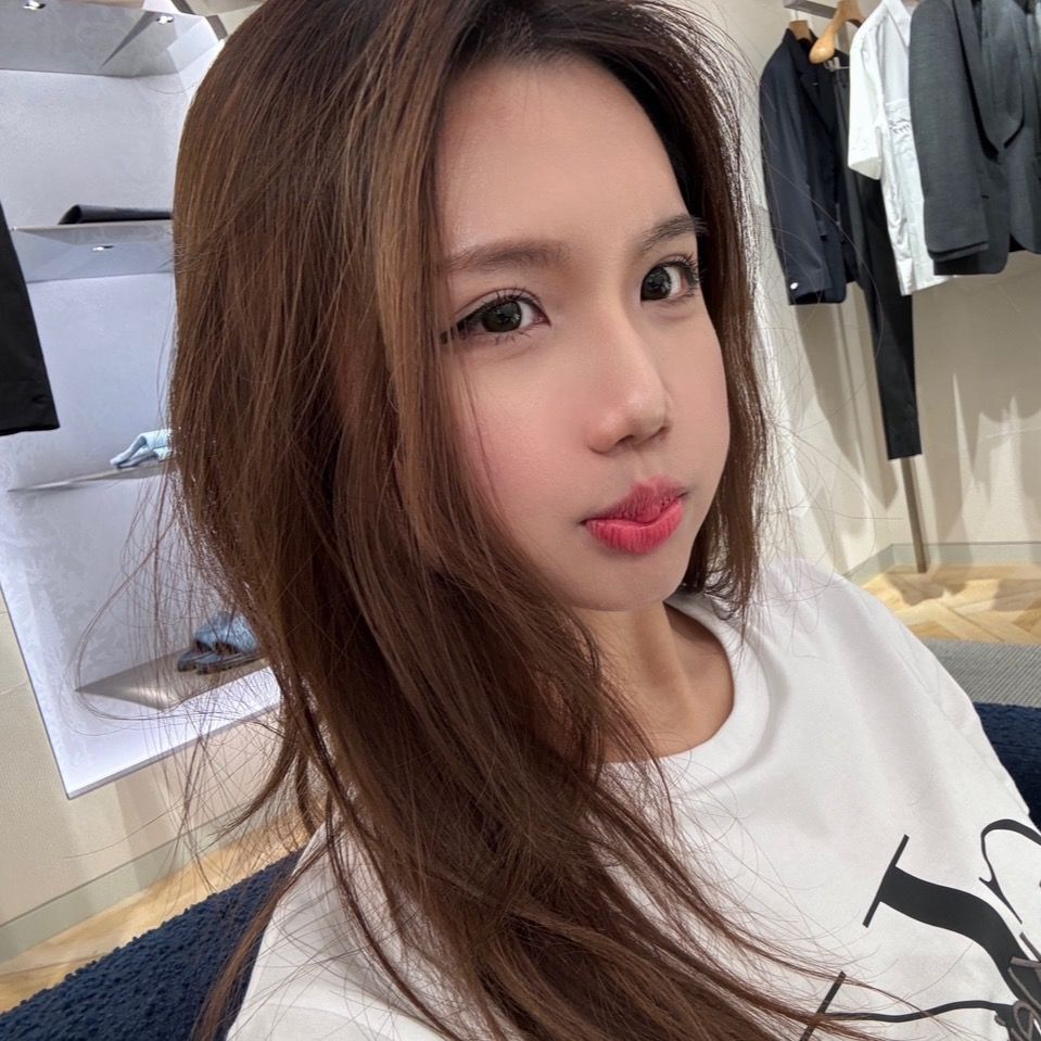 Đang bận iu đời 프로필